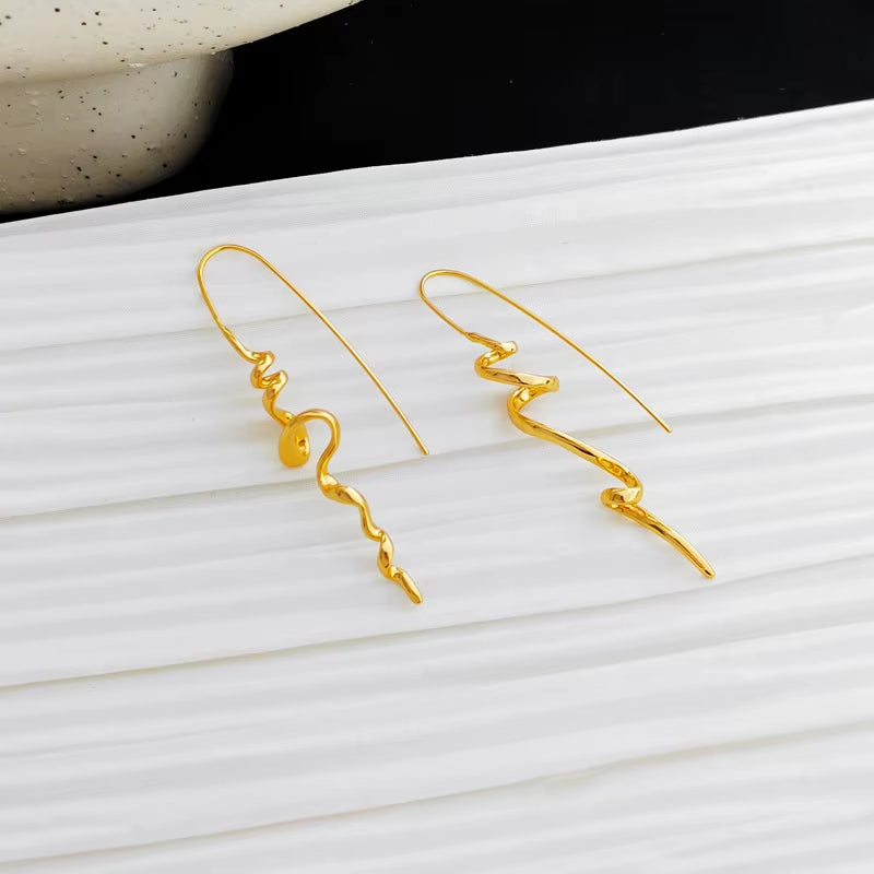 Fashionable Abstract Three-Dimensional Design Earrings Temperament Female Earrings Hanging Jewelry Accessories Gifts